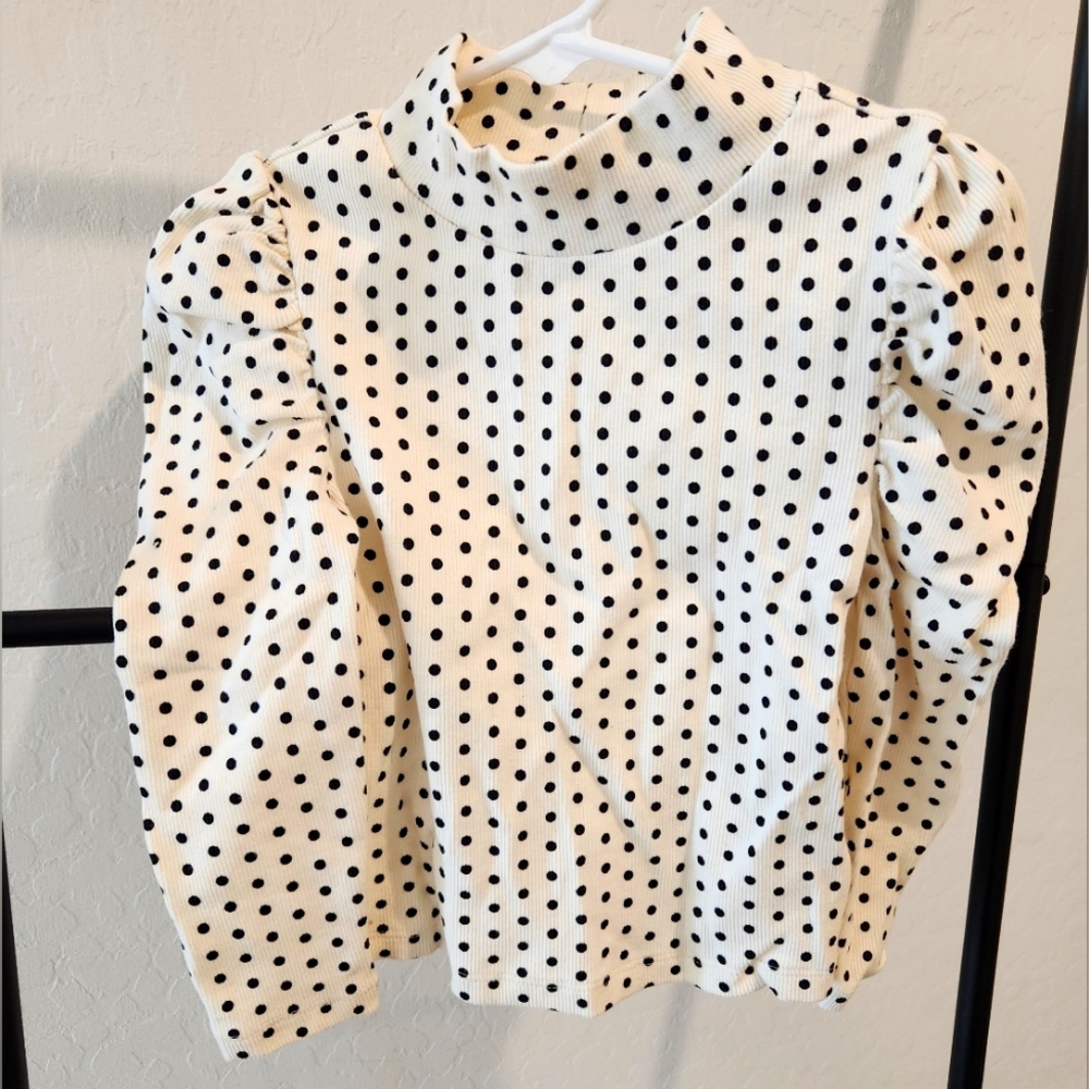 Baby Gap polka dot puff shoulder long sleeve shirt. Semi turtleneck. Size 2